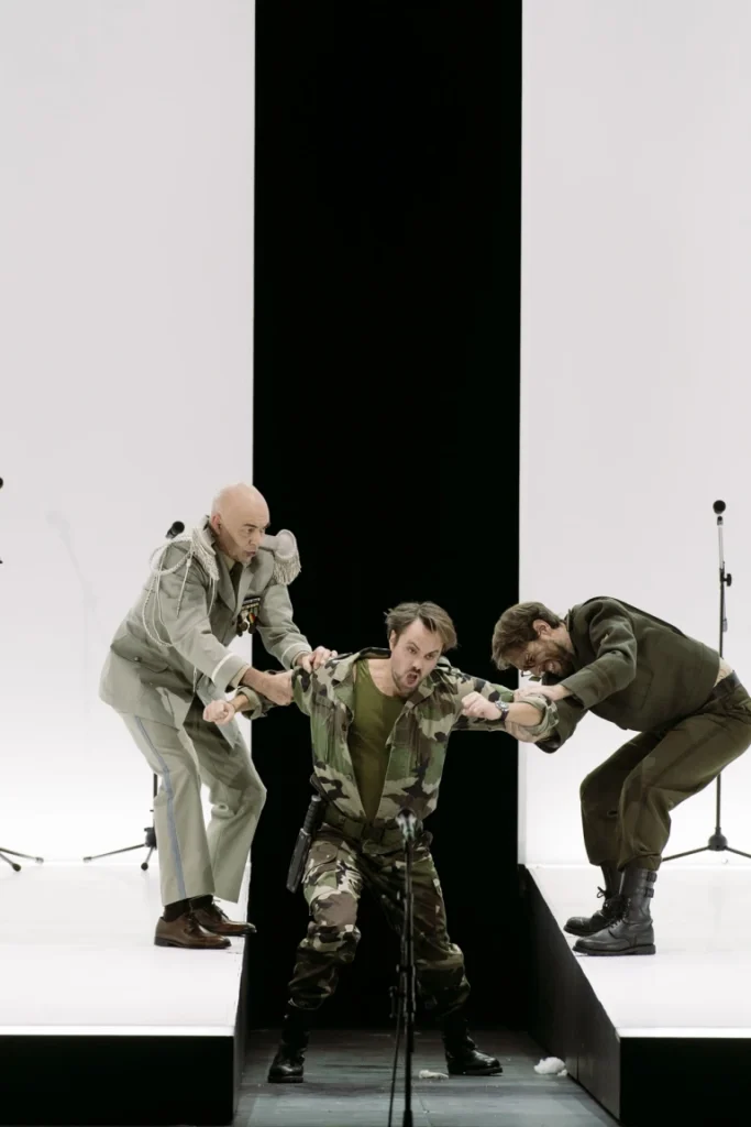 Julien Behr in Benedict - Beatrice et Benedict - Opéra de Lyon